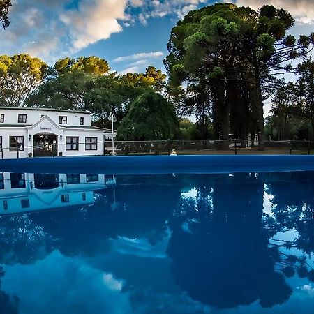 ホテル Casablanca La Granja De Capilla カピージャ・デル・モンテ エクステリア 写真