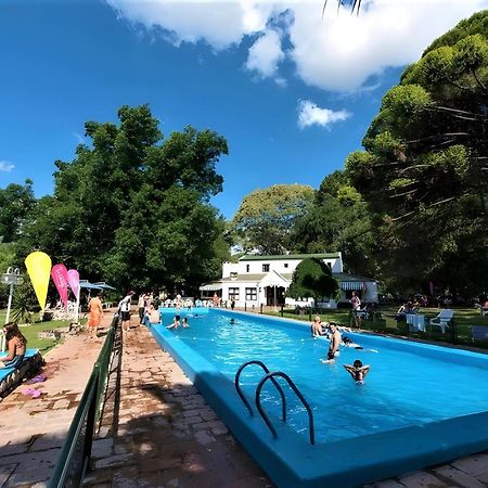 ホテル Casablanca La Granja De Capilla カピージャ・デル・モンテ エクステリア 写真